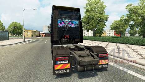 Скин Evil Eyes на тягач Volvo для Euro Truck Simulator 2
