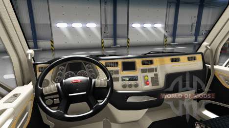 Переработанный интерьер в Peterbilt 579 для American Truck Simulator