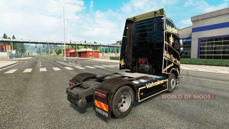 Скин John Player Special на тягач Volvo для Euro Truck Simulator 2
