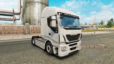 Скин Brushed Aluminum на тягач Iveco для Euro Truck Simulator 2